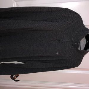 Vineyard Vines men’s sweatshirt size xl